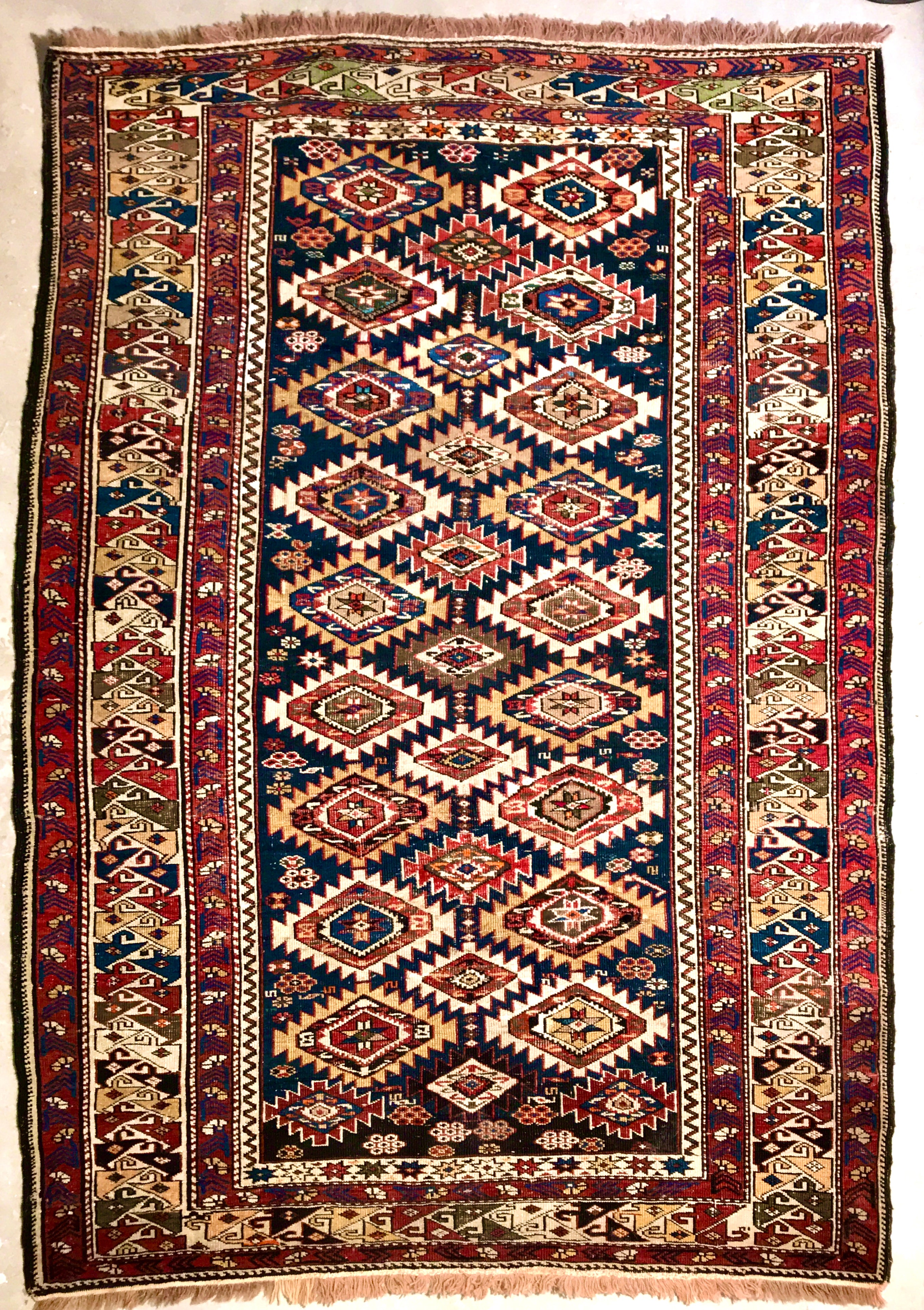 RUGS and CARPETS for Sale – APPLE BOUTIQUE
